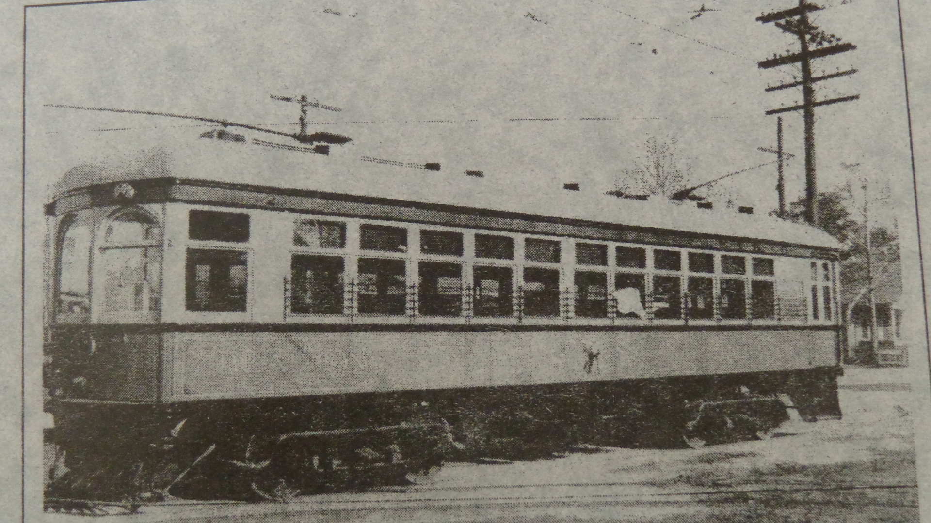 Black and white photo of a 1900s interurban rail car